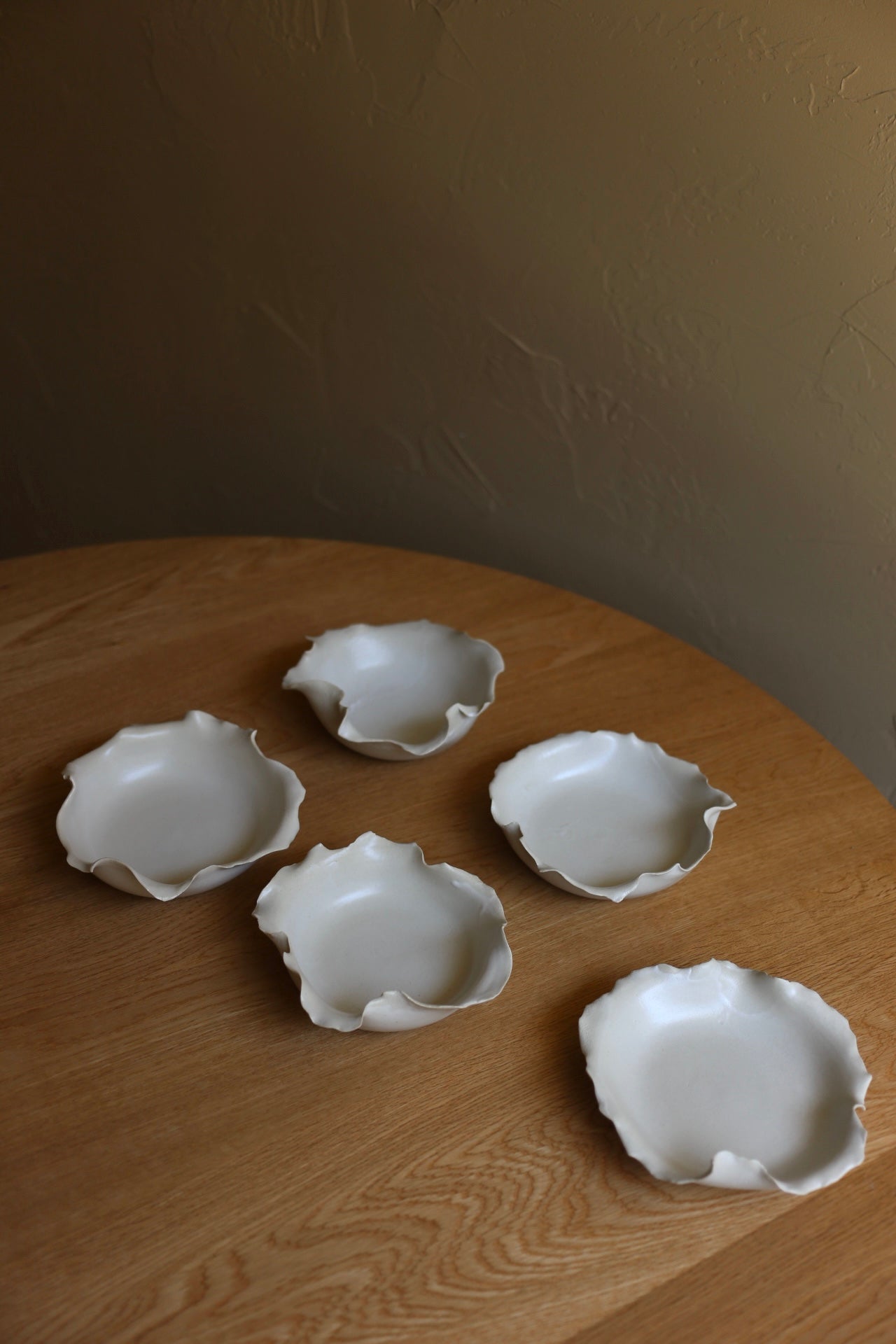 【éphēlis】Water Dripped Plate