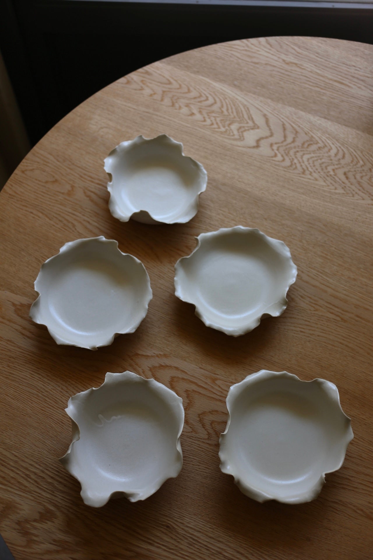 【éphēlis】Water Dripped Plate