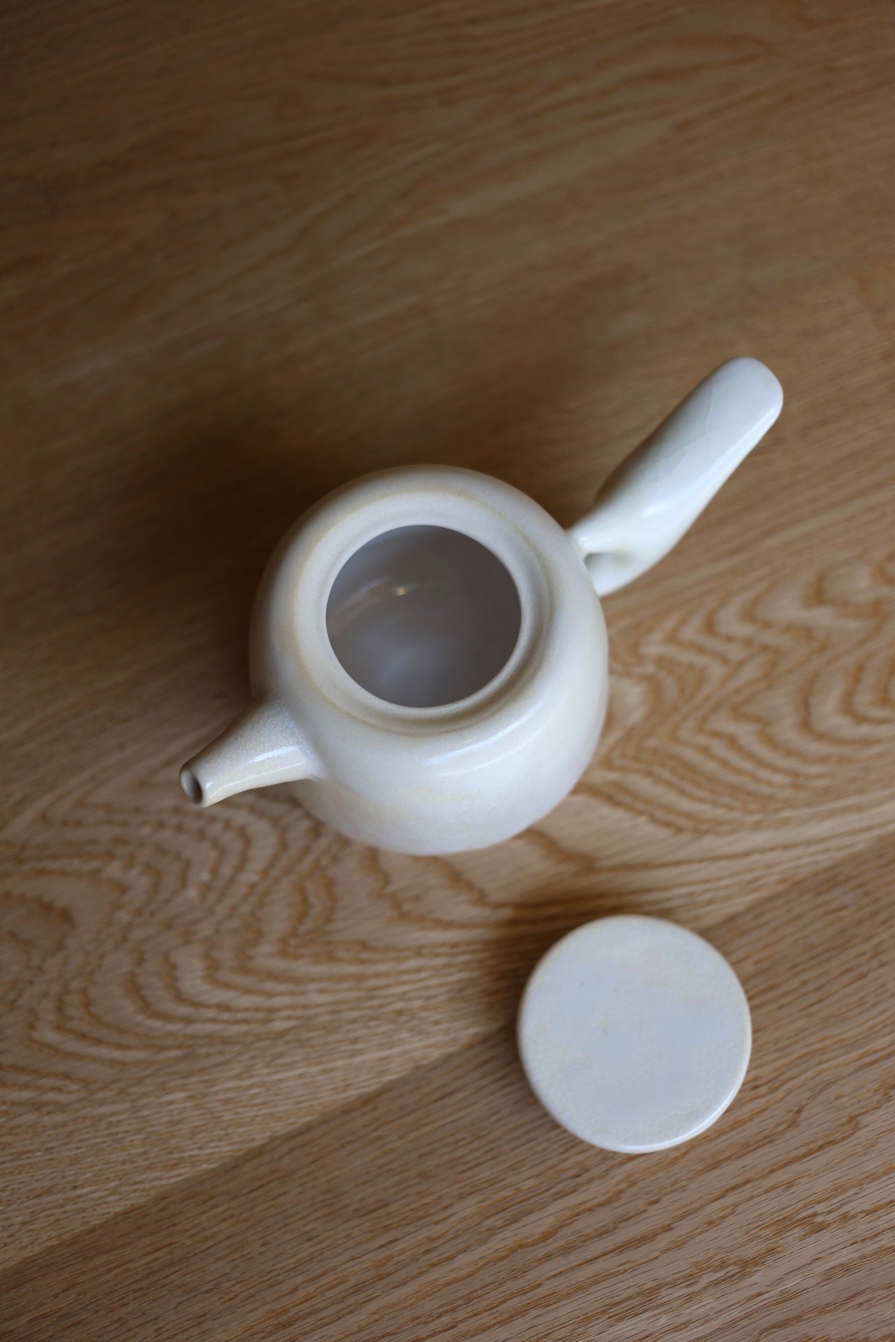 【éphēlis】Teapot