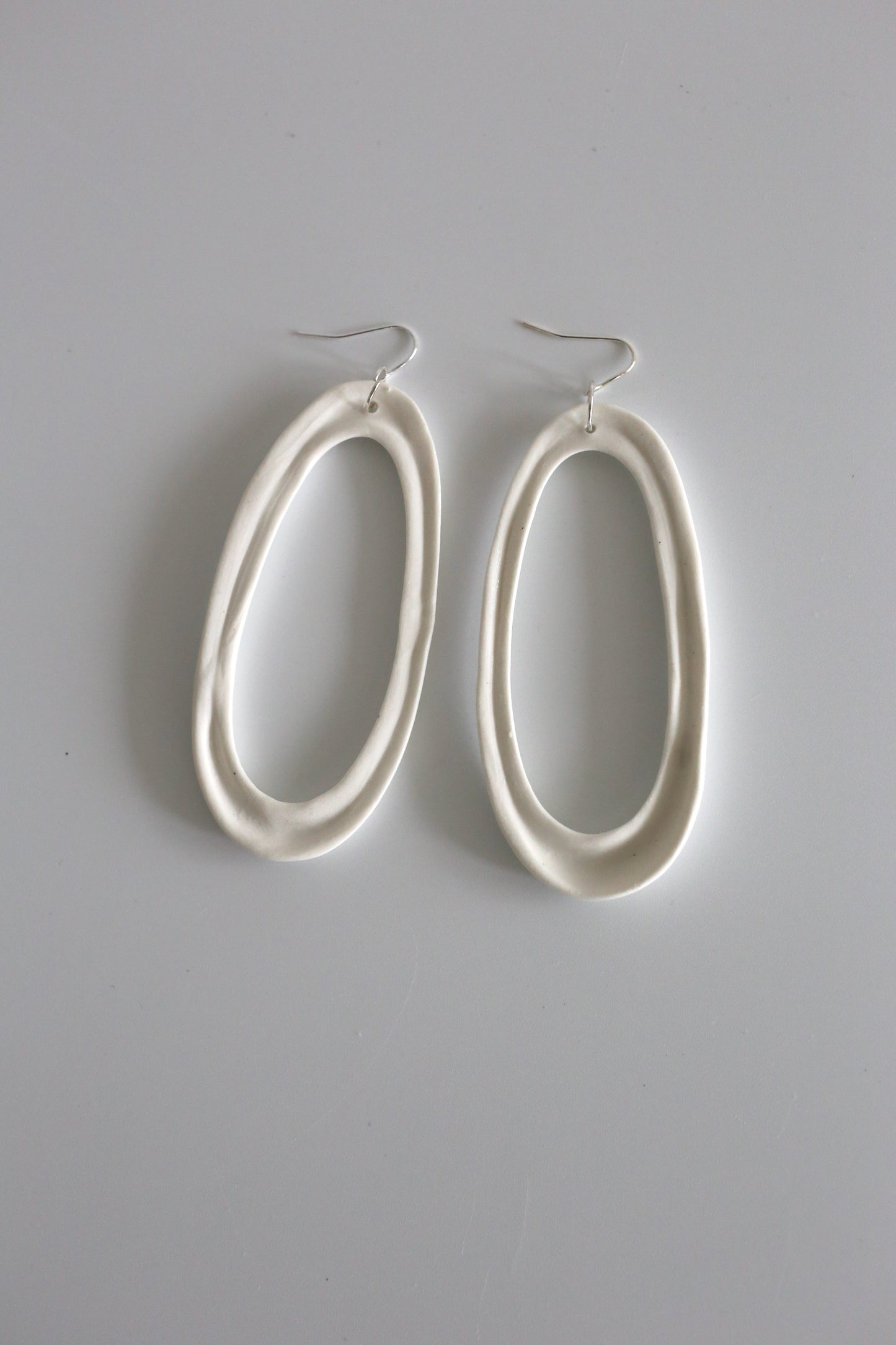 【ARC objects】egg earring 片耳ピアス
