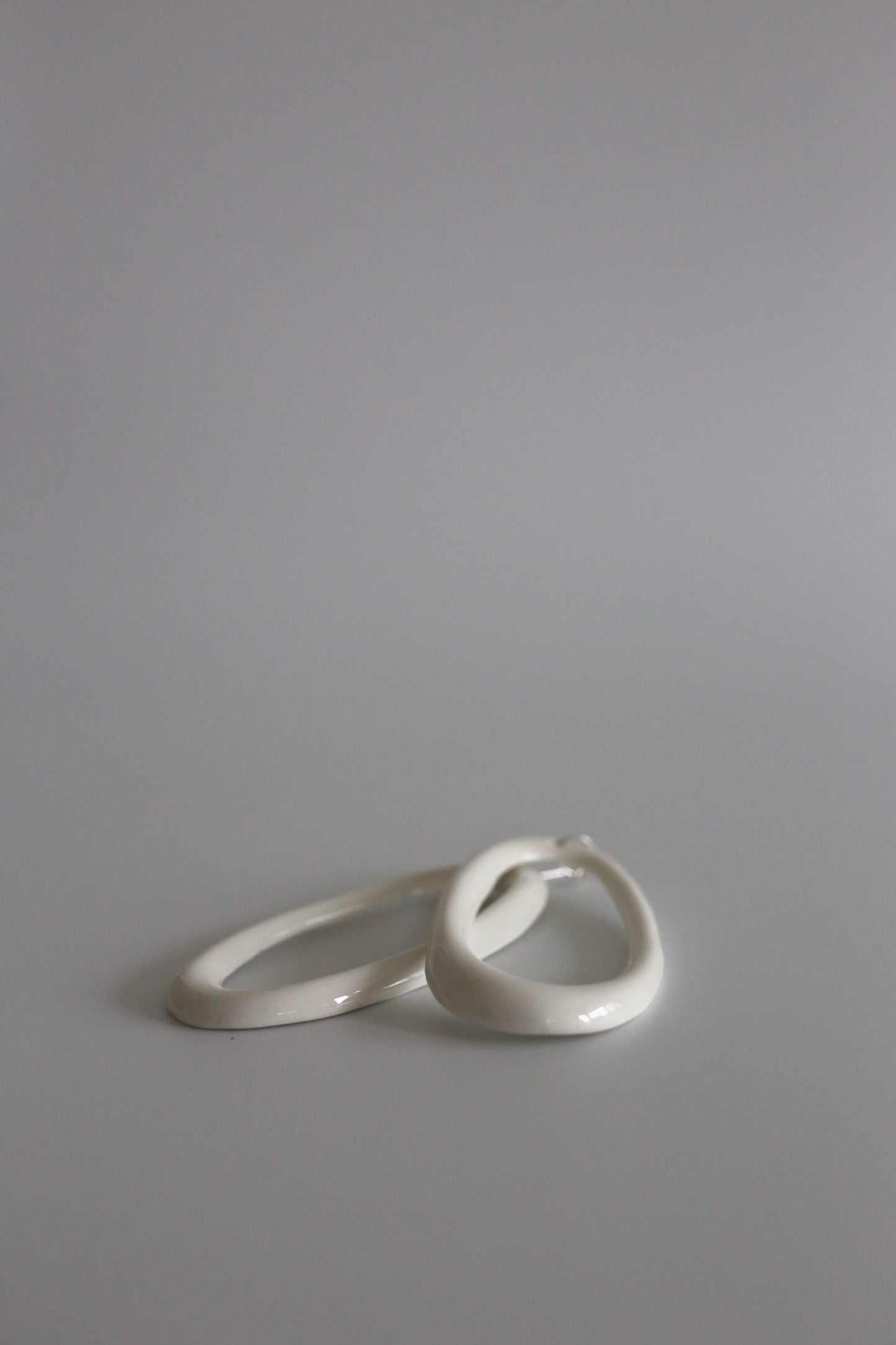 【ARC objects】egg earring 片耳ピアス