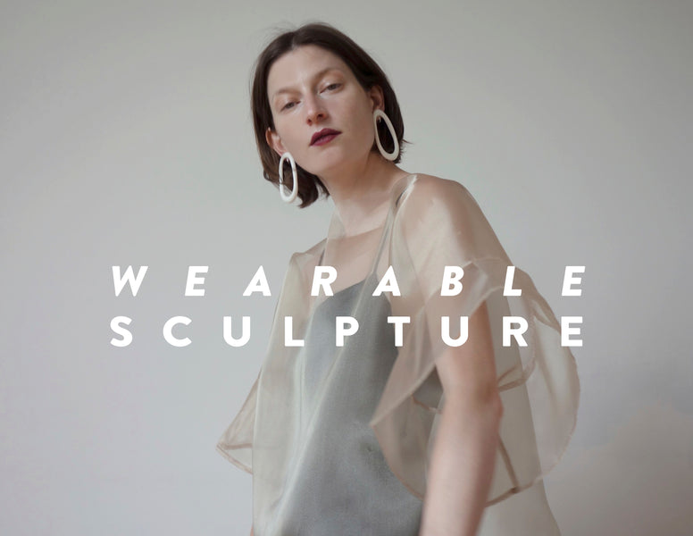 Wearable sculpture By Daniela Jacobs