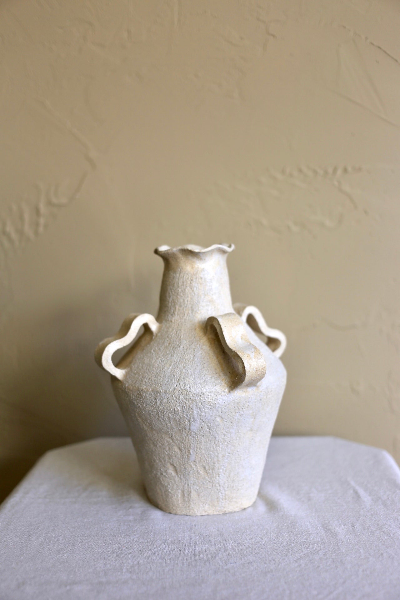 【Clandestine Ceramique】Amphora Peony