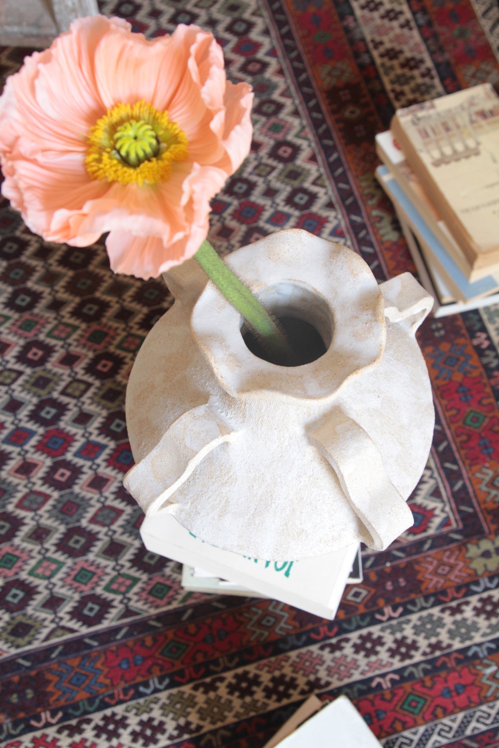 【Clandestine Ceramique】Amphora Peony