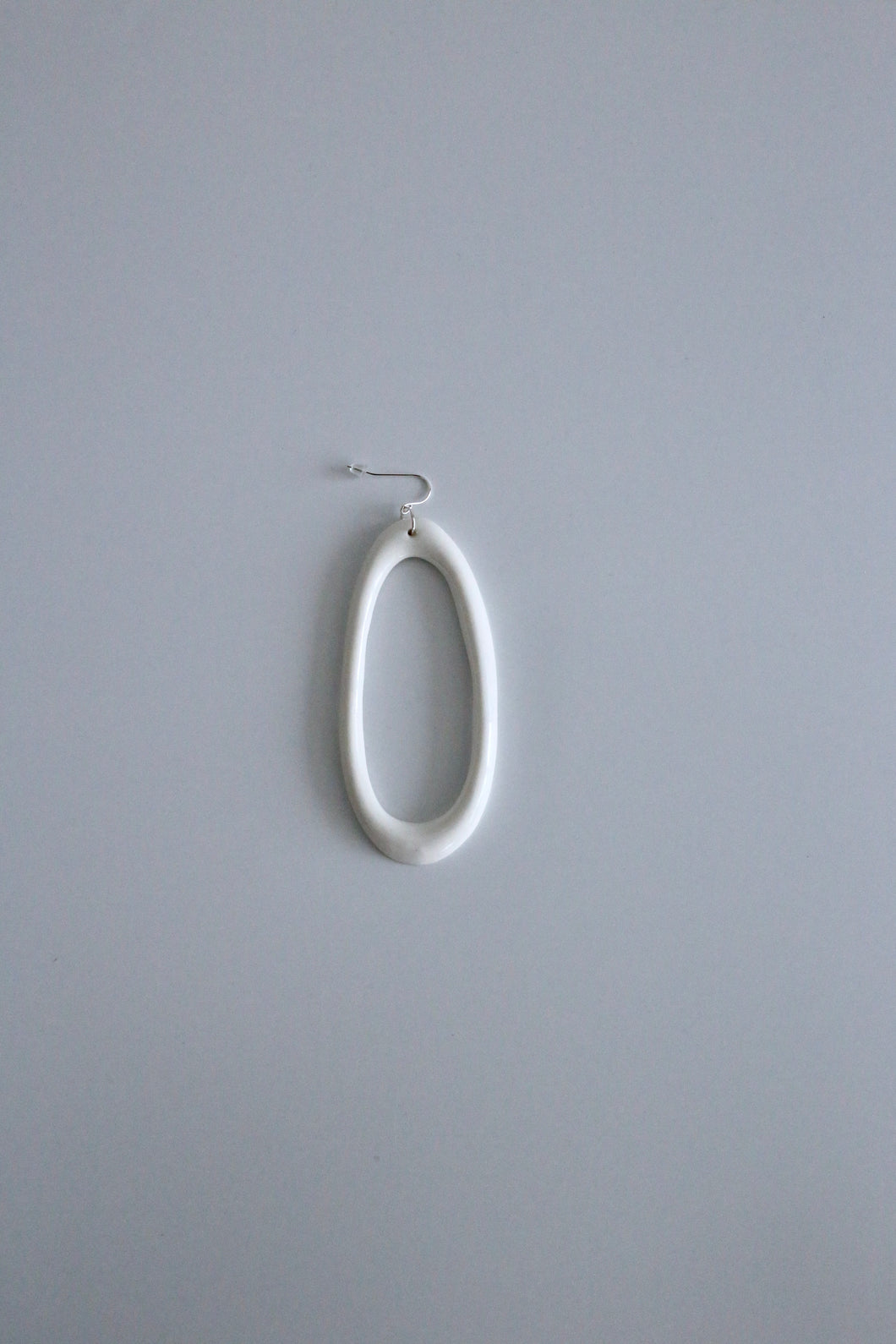 【ARC objects】egg earring 片耳ピアス
